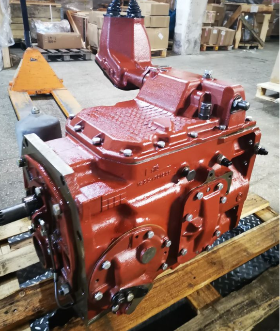Коробка передач 1522-1700010 (16F+8R)
