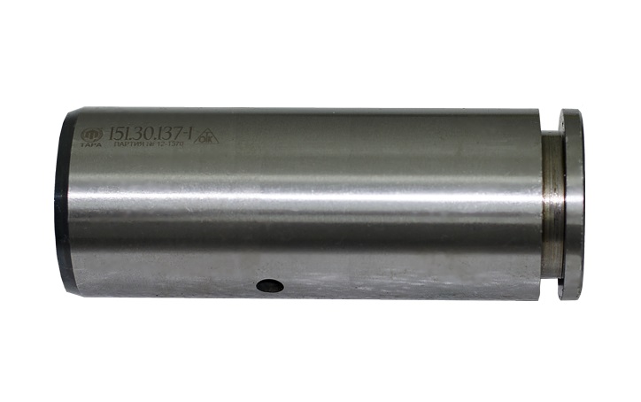 Ось вертикального шарнира Т-150К 151.30.137-1 ТАРА